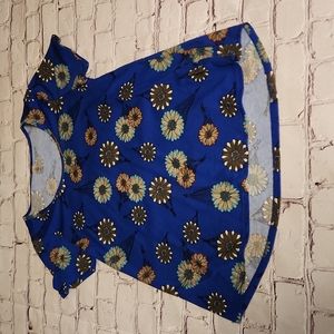 Blue parachute design short sleeved tee, slinky and stretchy